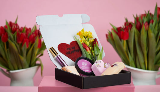 Last Minute Valentine's Day Gifts for Her